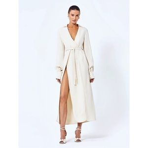 Alexis Ivory Shey‎ Satin Side Slits Crepe Style V-Neckline Dress size S